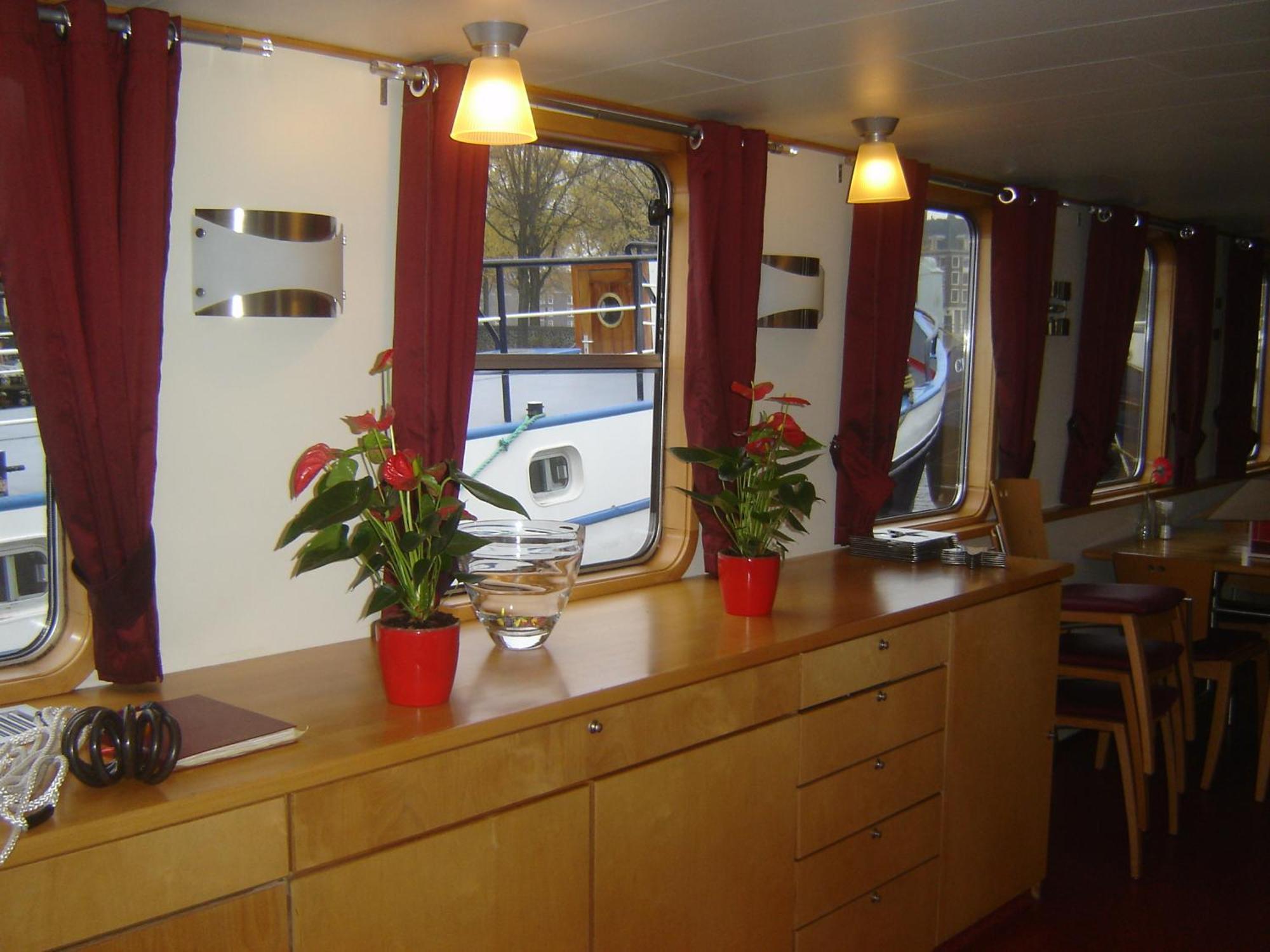 Hotelboat Fleur Amsterdam Exterior photo
